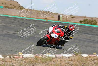 media/Oct-15-2022-TrackXperience (Sat) [[8f70b8b0be]]/Group 2/session 4 turn 1/